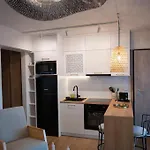 Apartment Kla By Project 86 Ike Nikiana