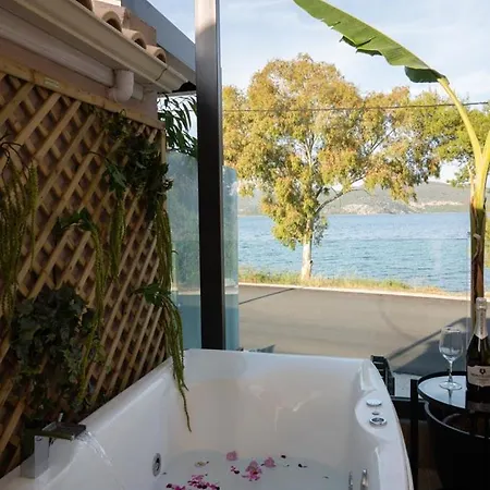 Kla Luxury Boutique Suites By Westbooking Gr Nikiana