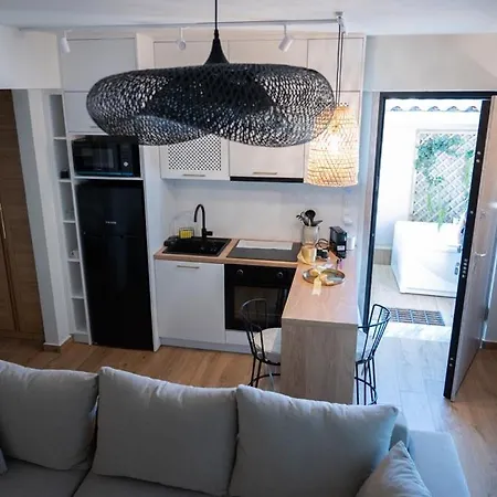 Apartment Kla Luxury Boutique By Westbooking Gr Nikiana