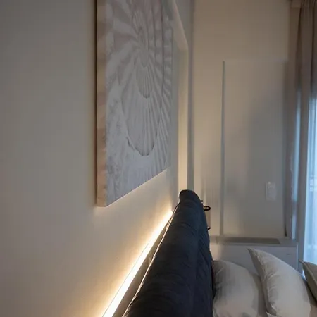 Kla Luxury Boutique By Westbooking Gr Apartment Nikiana