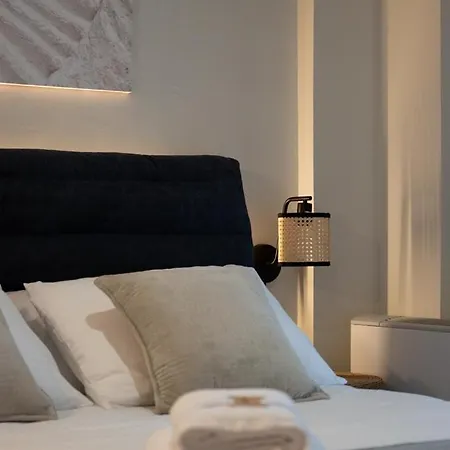Kla Luxury Boutique By Westbooking Gr *