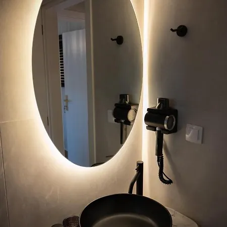 Kla By Project 86 Ike Nikiana